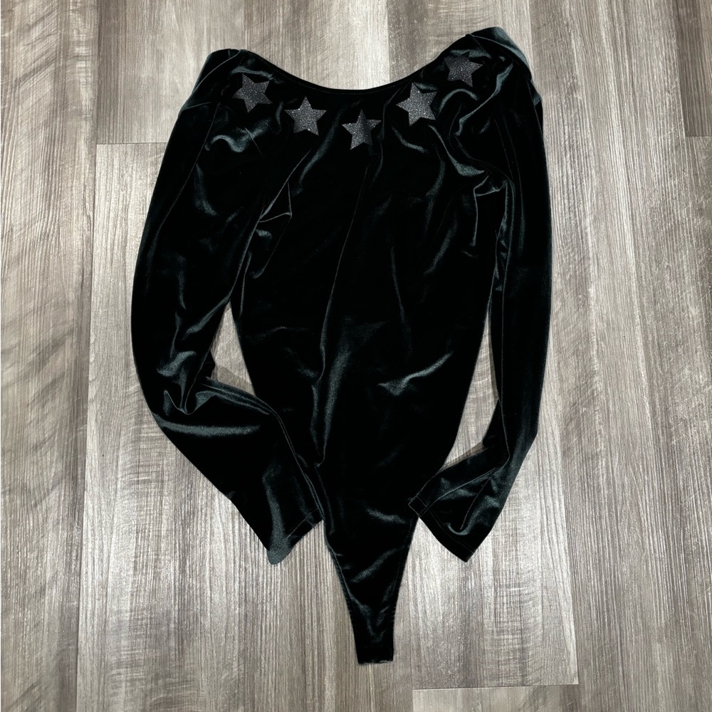 Dark Green Velvet Star-Embellished Women's Top